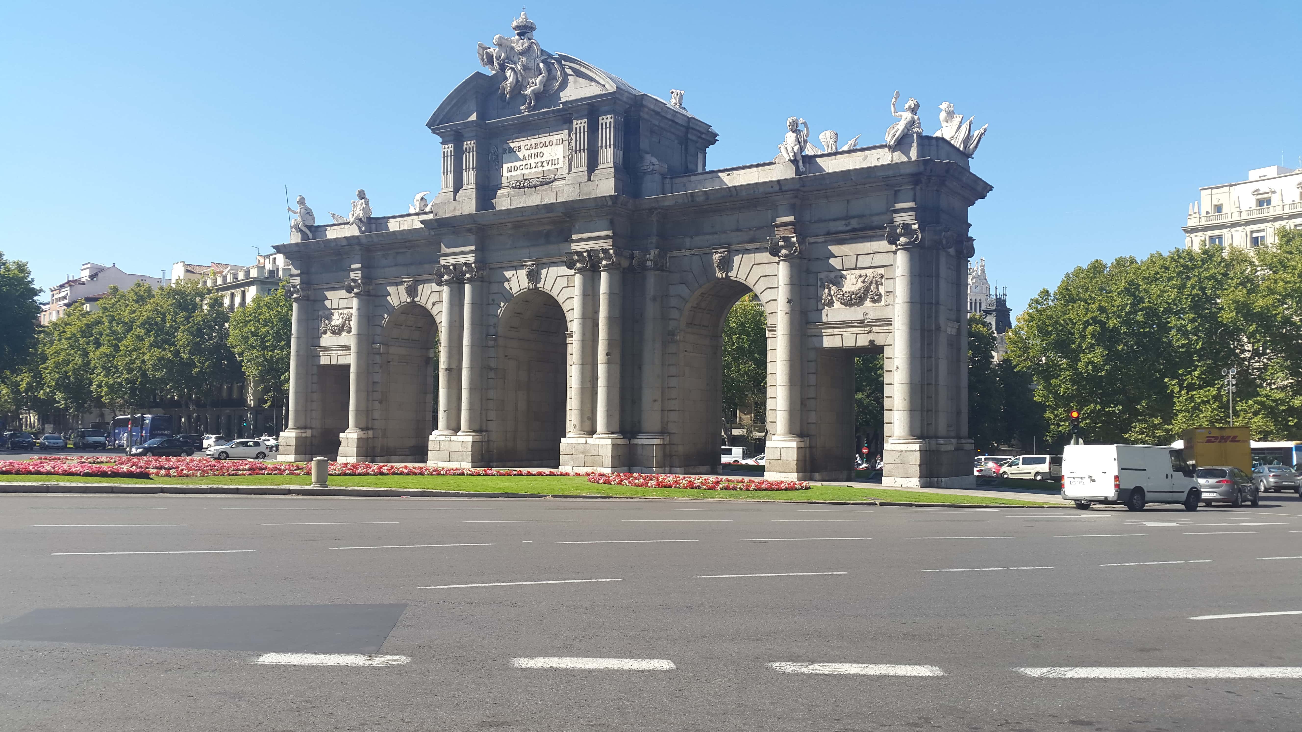 The Alcala Gate/Puerta de Alcala